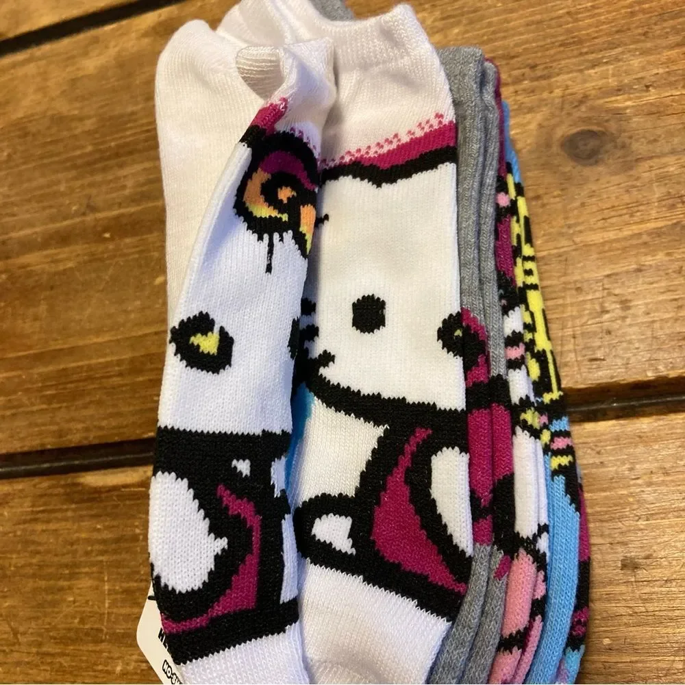 Hello Kitty 5 Pairs No Show Socks Retro Artsy Rainbow Kawaii NWT